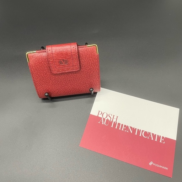 Valentino Garavani Red Kisslock Coin Pouch Snap Closure Wallet - Picture 17 of 17